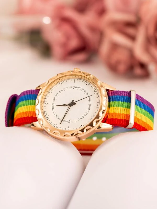 นาฬิกาควอทซ์ ตัวชี้ แบบกลม LGBT  น-0130