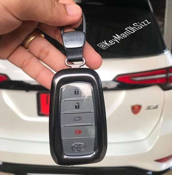 K10-เคสโลหะอัลลอยรีโมทรถ Toyota Fortuner Legender 2021 แบบ 2 ชั้น รุ่นถอดกุญแจรีโมทเพื่อเข้าเกียร์ว่าง Double-Layer Metal