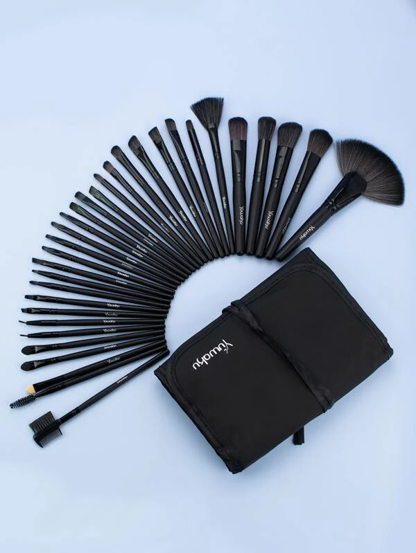 เซ็ต แปรงแต่งหน้า พร้อม กระเป๋าเก็บของ 32 ชิ้น e-40