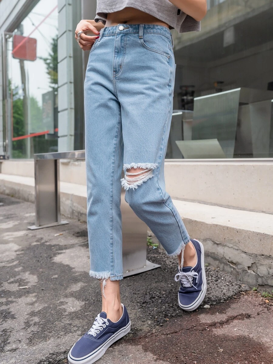 DAZY กางเกงยีนส์ขาเต่อชายรุ่ย  ee-58