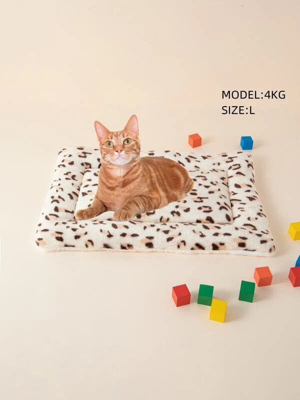 แผ่นรอง สัตว์เลี้ยง ลาย เสือดาว  ม-18