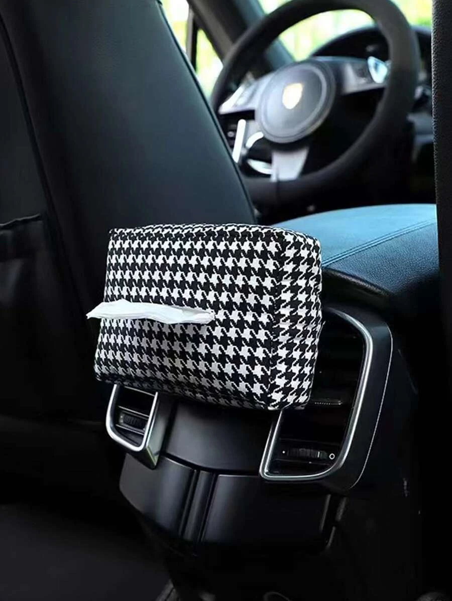 กล่องทิชชู่ ในรถยนต์ ลาย ฮาวด์สทูธ 1 ชิ้น nn-184
