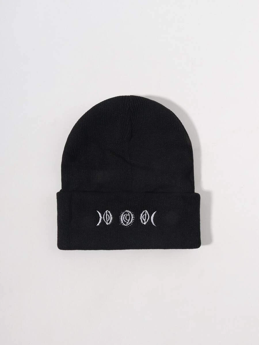 หมวกบีนนี่ ขอบพับ ดวงจันทร์ & ดวงตา เย็บปัก i-87