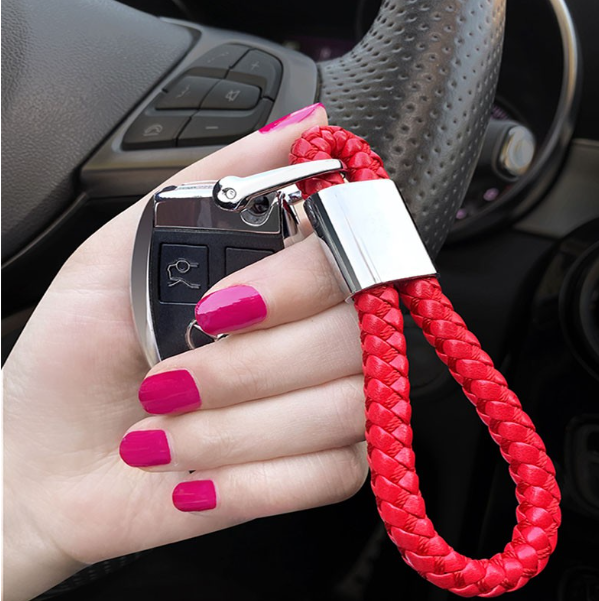 GX66-โตโยต้าพวงกุญแจรถยนต์ พวงกุญแจแฟชั่น วัสดุคุณภา หนังPUแฮนด์เมดถักเชือกใช้สำหรับเป็นพวงกุญแจรถพวงกุ