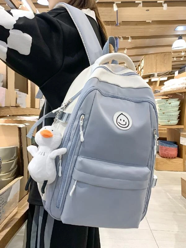 กระเป๋าเป้สะพายหลัง ทูโทน แพทช์ การ์ตูน กระเป๋าด้านหน้า  ll-101