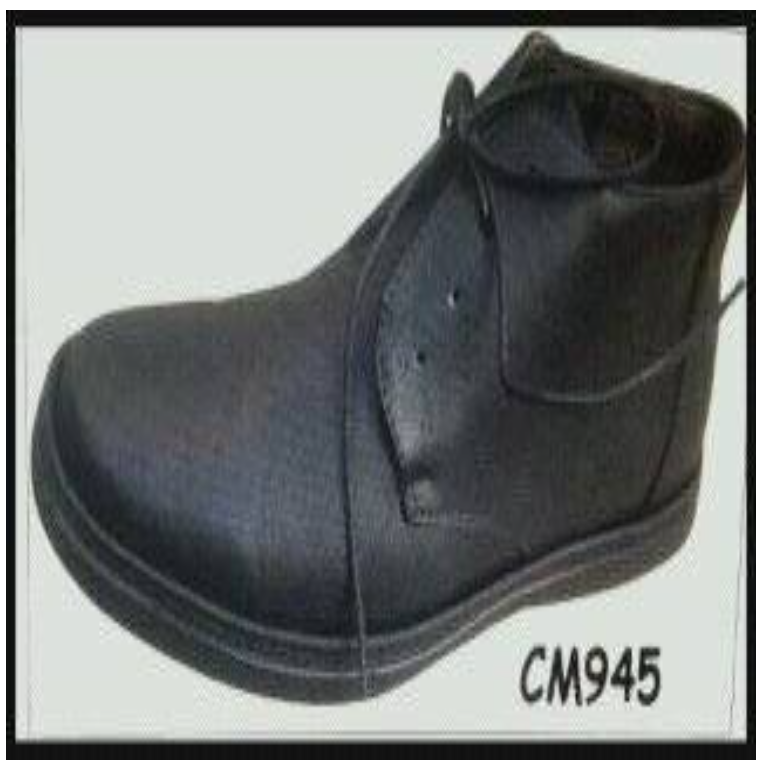 PE62-รองเท้าหนังด้าน สีเรียบ ผูกเชือก หุ้มข้อ