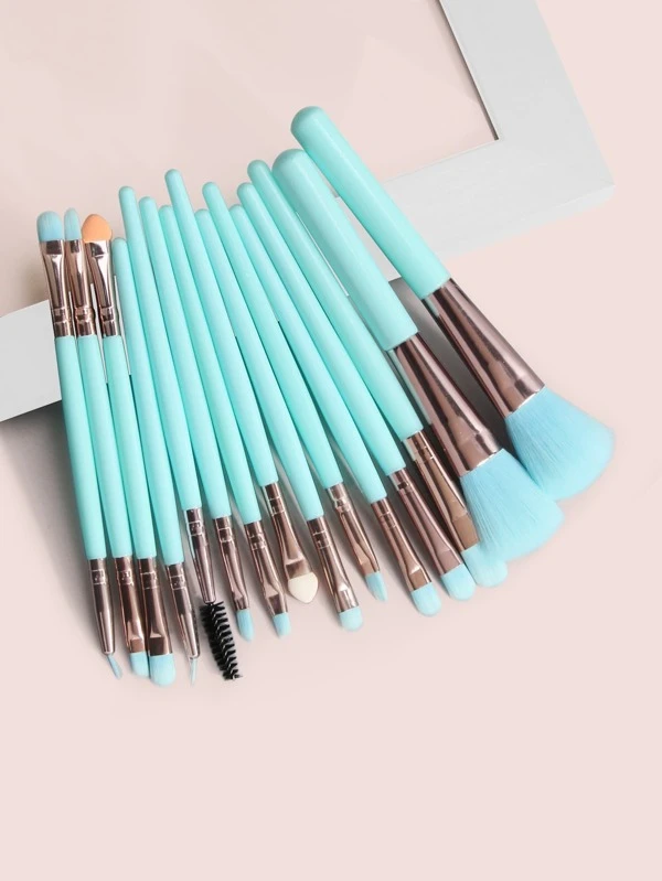 ชุดแปรงแต่งหน้า 15 ชิ้น e-82