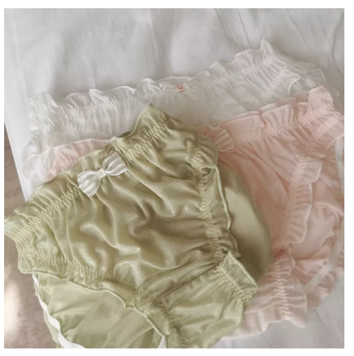 PAN69 กางเกงในผ้าตาข่ายเซ็กซี่พริ้วๆพริ้วๆพริ้วๆสไตล์ญี่ปุ่นสำหรับสาวๆกางเกงในทรงสามเหลี่ยมเป้าผ้าฝ้ายแท้เอวต่ำแบบบางสวยหวานใส่ช่วงฤดูร้อนสำหรับผู้หญิง