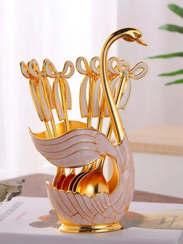 ช้อนดีไซน์โบว์ 6 ชิ้น & ที่วางรูปหงส์ 1 ชิ้น ค-30