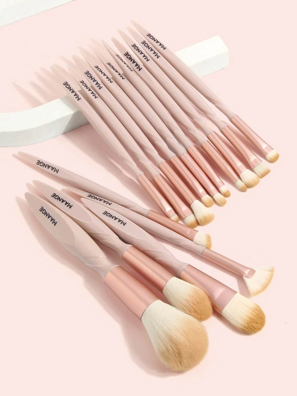 ชุดแปรงแต่งหน้า 15 ชิ้น e-22