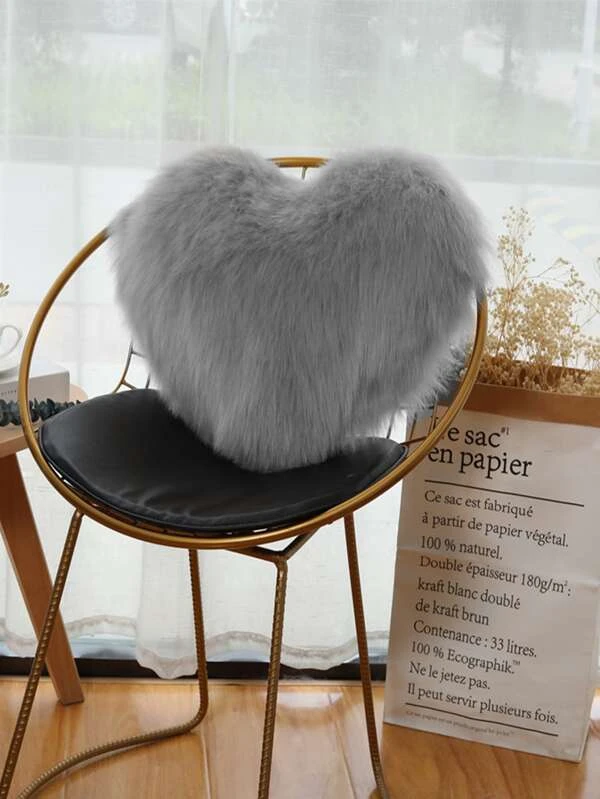 หมอนอิง ไม่มีฟิลเลอร์ รูปหัวใจ 1 ชิ้น a-27