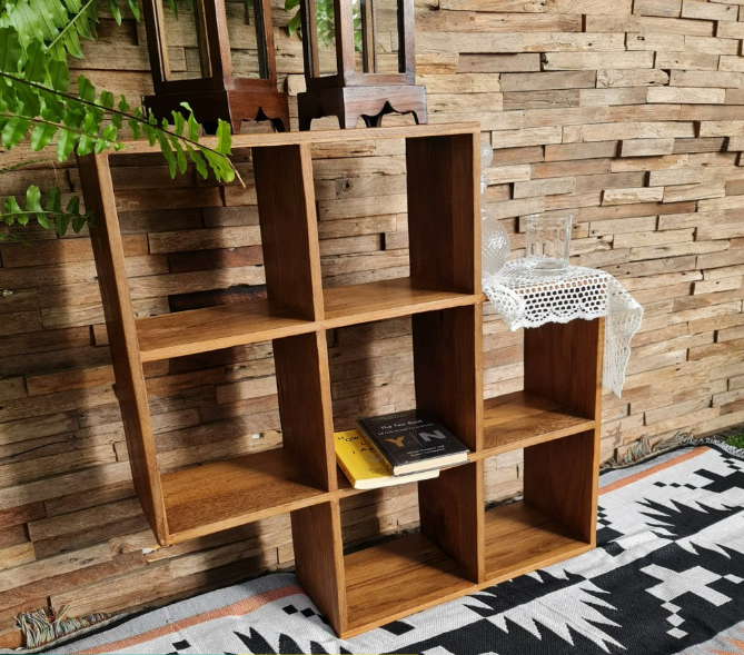 (F-007) ชั้นวางของไม้สักเก่า ชั้นประดับตกแต่งบ้าน ชั้นวางของ