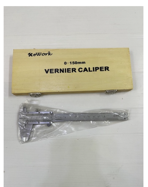 MW52-เวอร์เนีย 6” Vernier Caliper พร้อมกล่องไม้