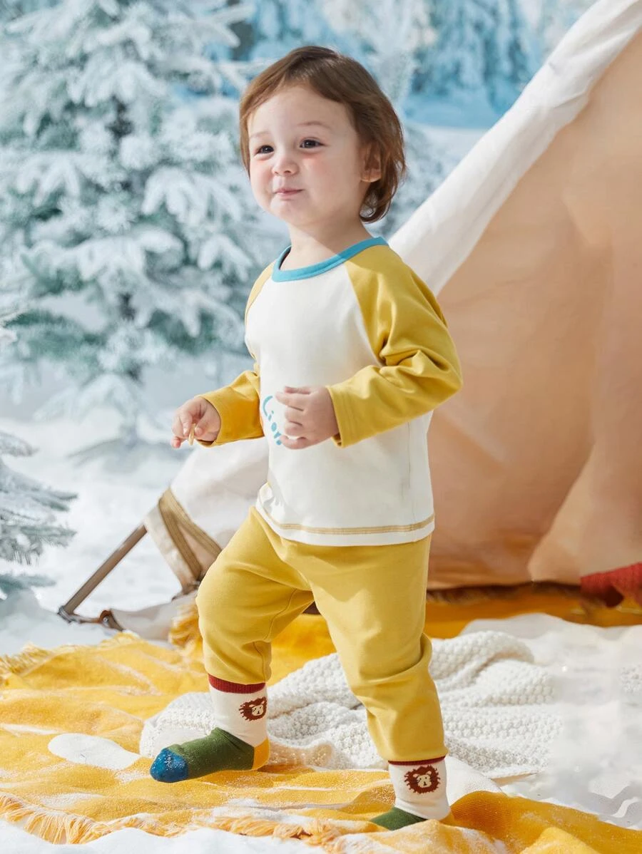 เด็กผู้ชาย เสื้อสวมหัว & กางเกงวอร์ม ลาย สิงโต & ตัวอักษร แขนเสื้อตะเข็บเย็บเฉียง b-29