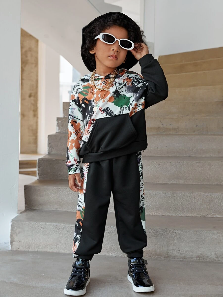 เด็กผู้ชาย เสื้อฮู้ด & กางเกงวอร์ม ตัวอักษร และ พิมพ์ลาย การกระเซ็นของหมึก b-19