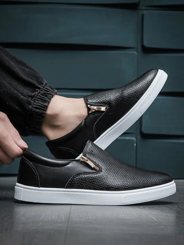 ผู้ชาย รองเท้า รายละเอียด ซิป สลิปออน m-72